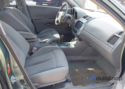 2004 Nissan Altima 2.5 S из США, поврежденный, VIN 1N4AL11EX4C101133